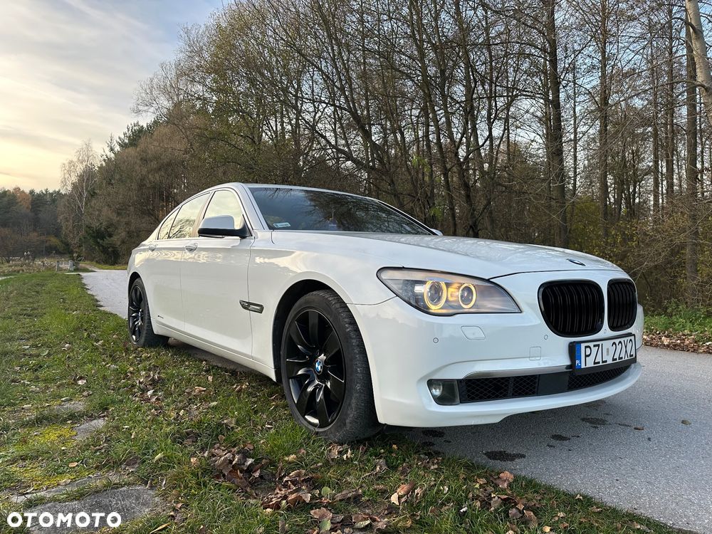 BMW Seria 7 740d xDrive - 8