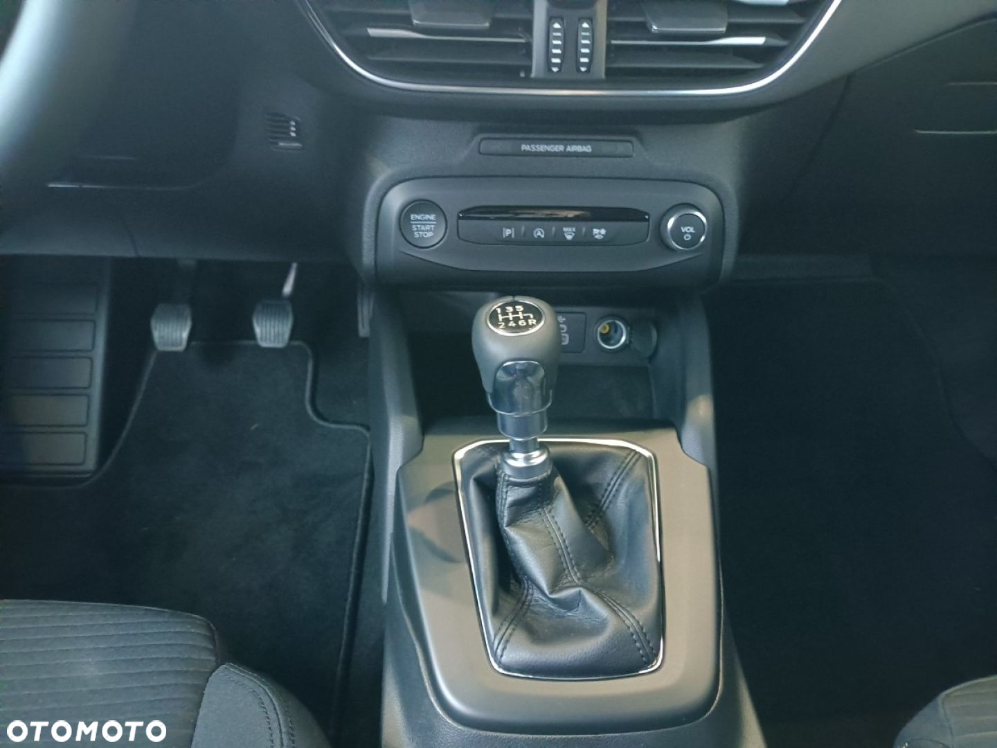 Ford Focus - 14