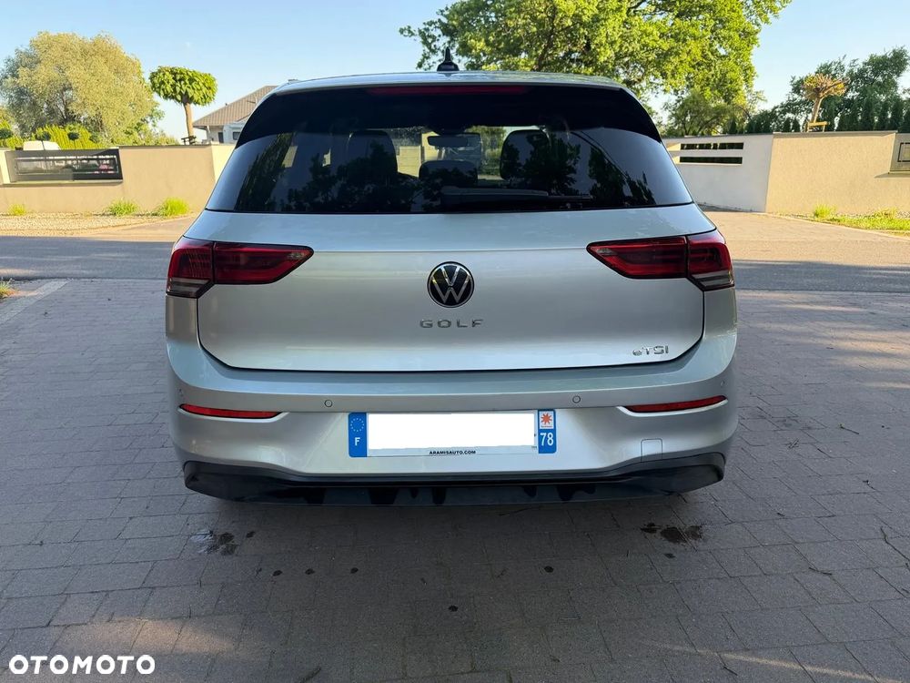 Volkswagen Golf - 5