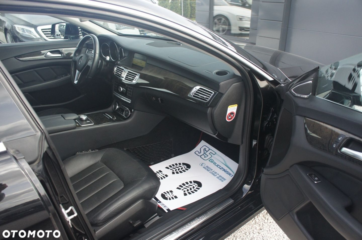 Mercedes-Benz CLS - 15