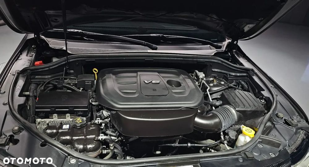 Jeep Grand Cherokee - 16