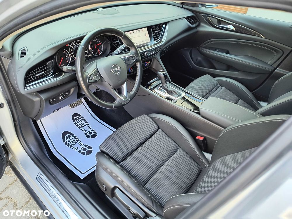 Opel Insignia - 6