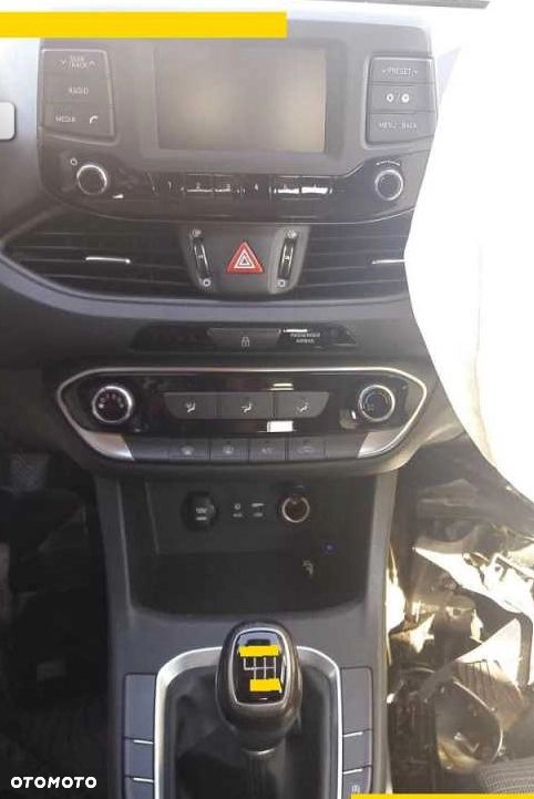 Hyundai i30 1.4 Premiere Comfort - 7