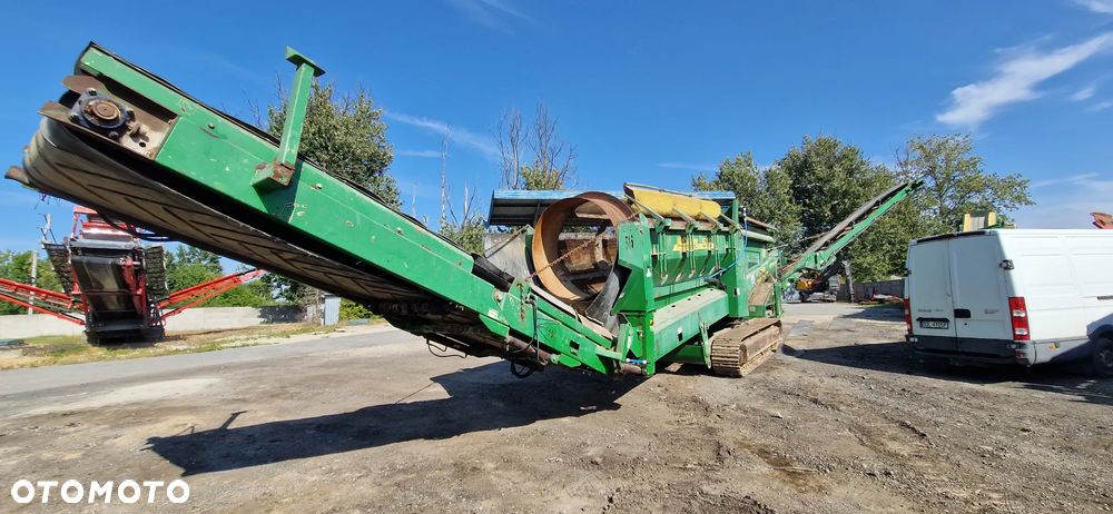 McCloskey 516 RT Trommel - 3