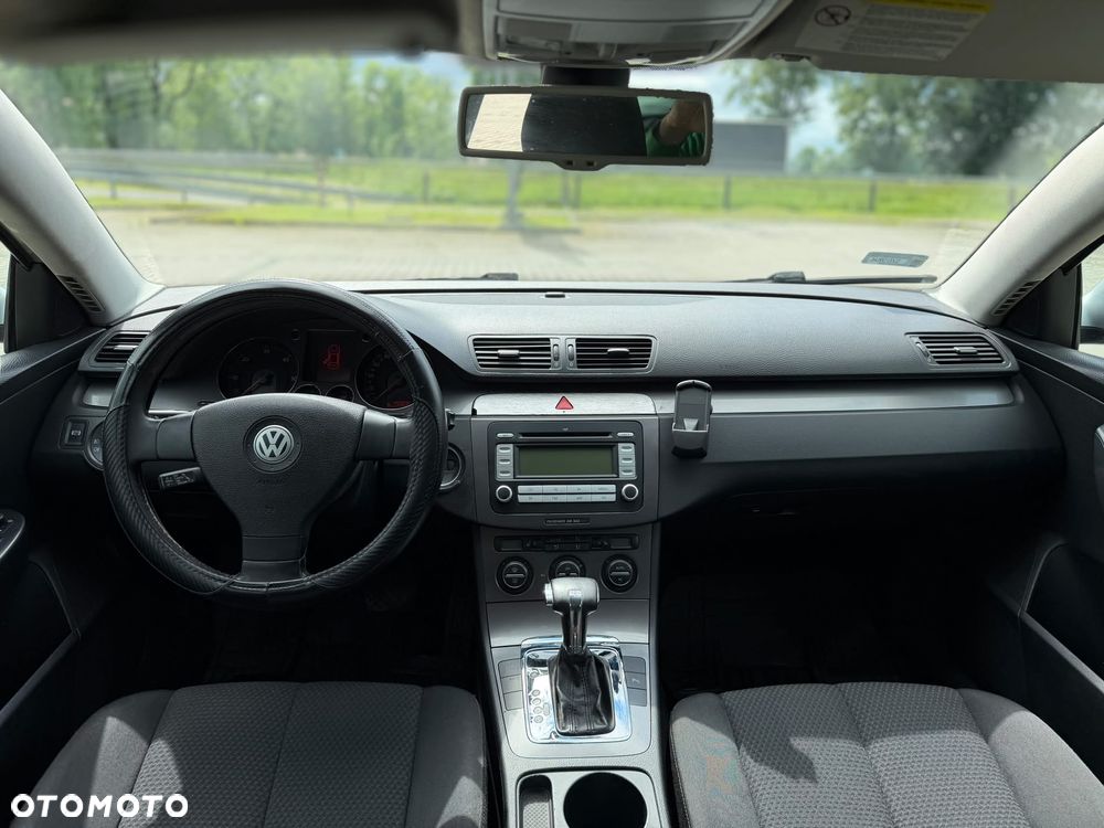 Volkswagen Passat 2.0 TDI DPF Comfortline DSG - 9
