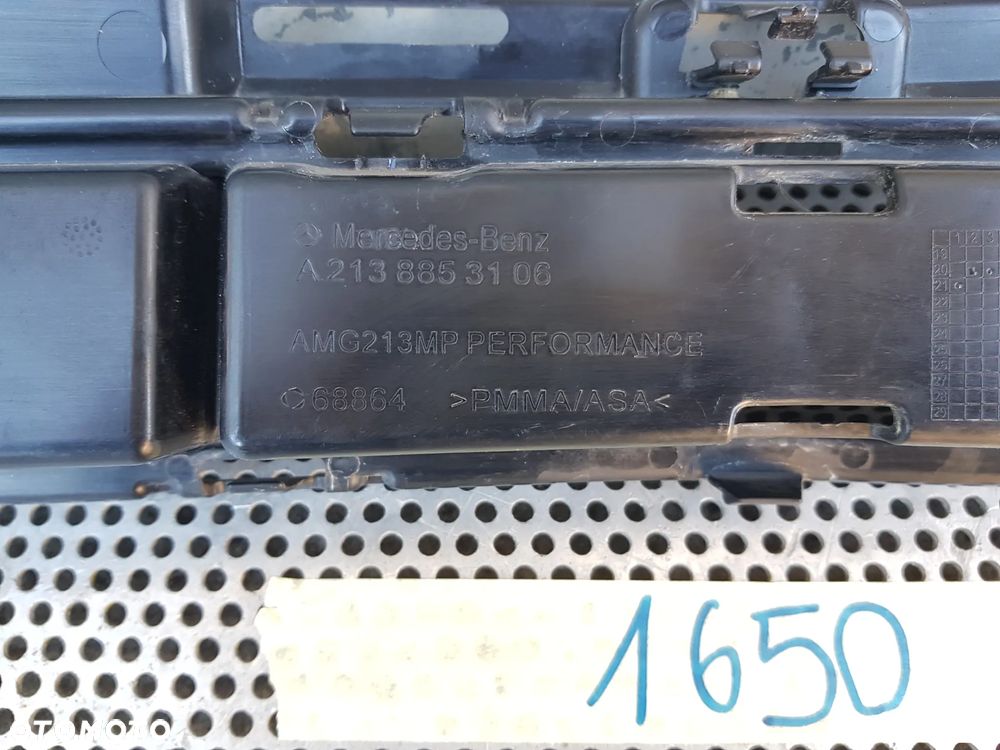 Mercedes W213 E63 AMG LIFT Kratka Zderzaka Środkowa Przód - 10