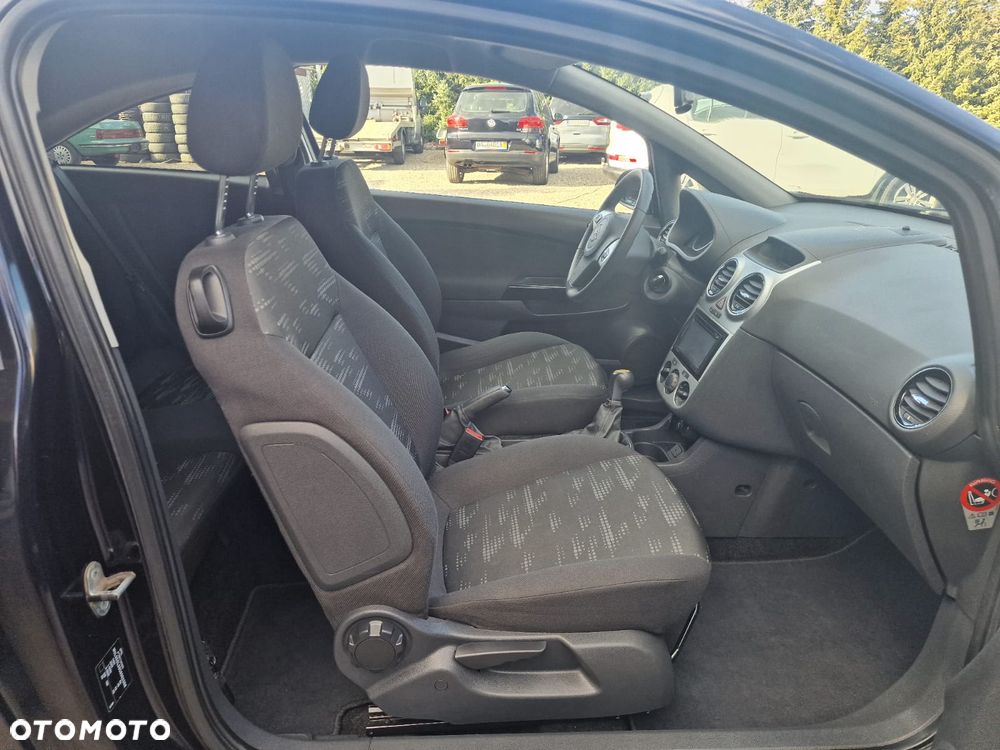 Opel Corsa 1.2 16V Enjoy - 12