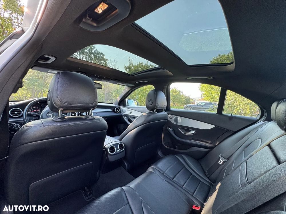 Mercedes-Benz C 300 T 9G-TRONIC - 17