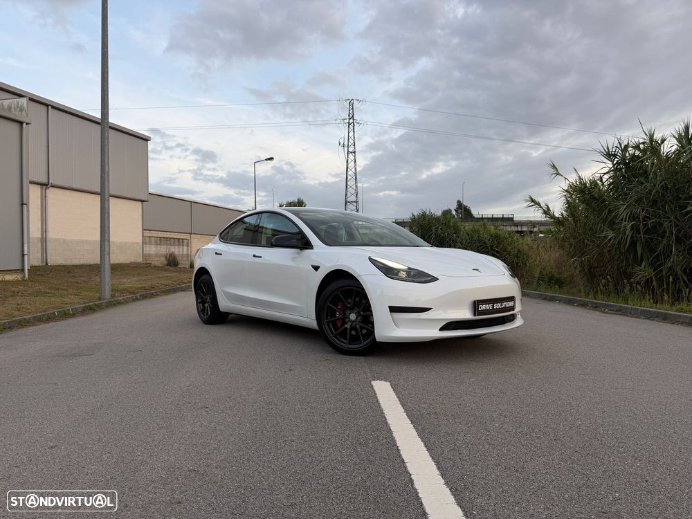 Tesla Model 3 Standard Range Plus RWD - 3