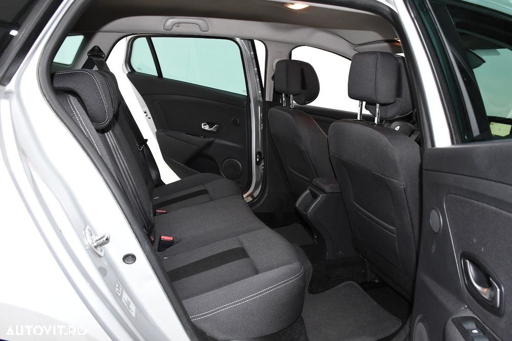 Renault Megane II 1.5 dCi Dynamique - 17