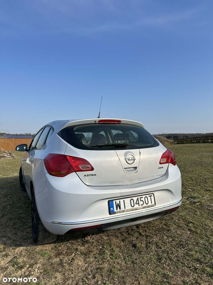 Opel Astra 1.7 CDTI - 4