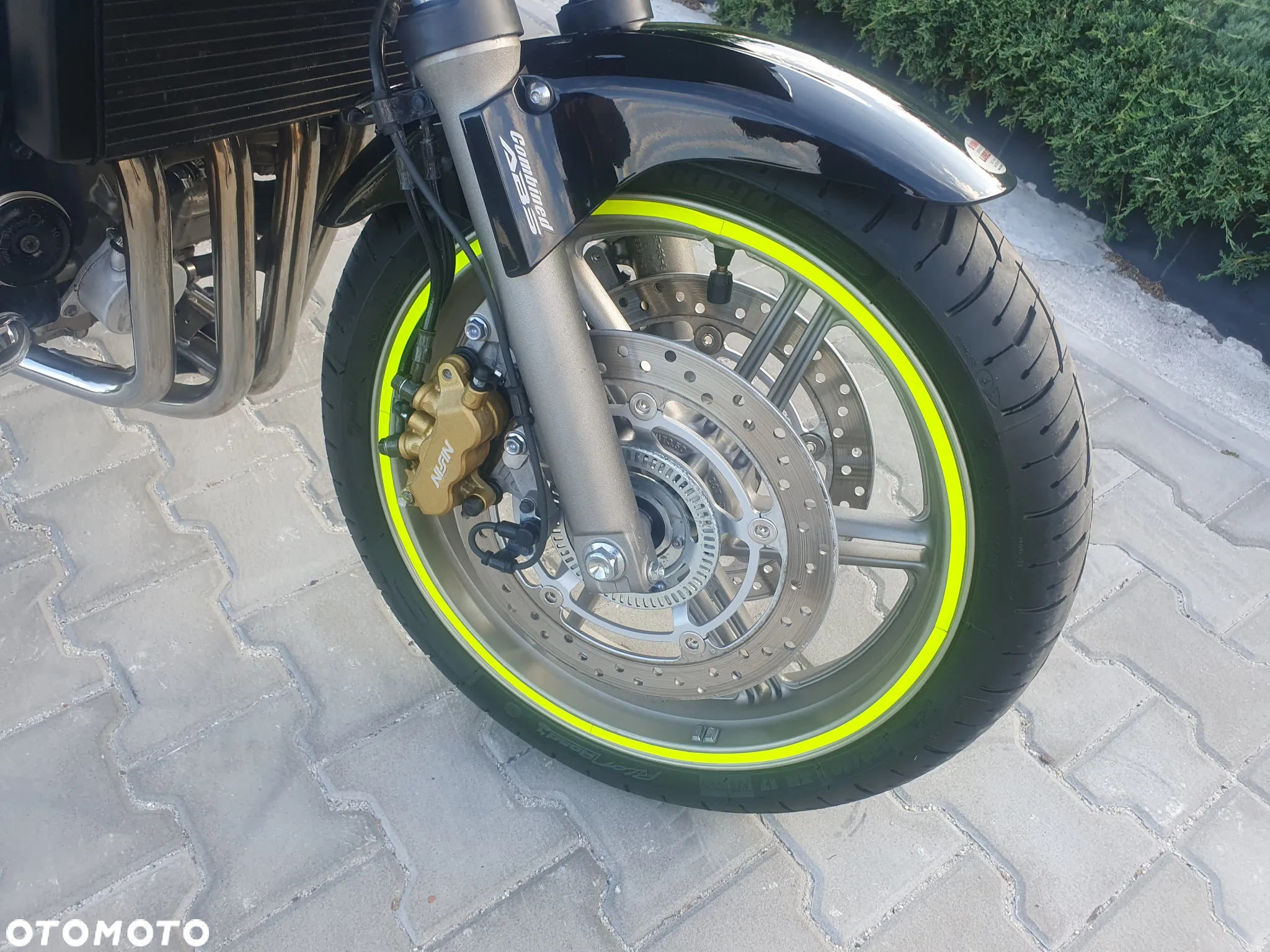 Honda CBF - 4