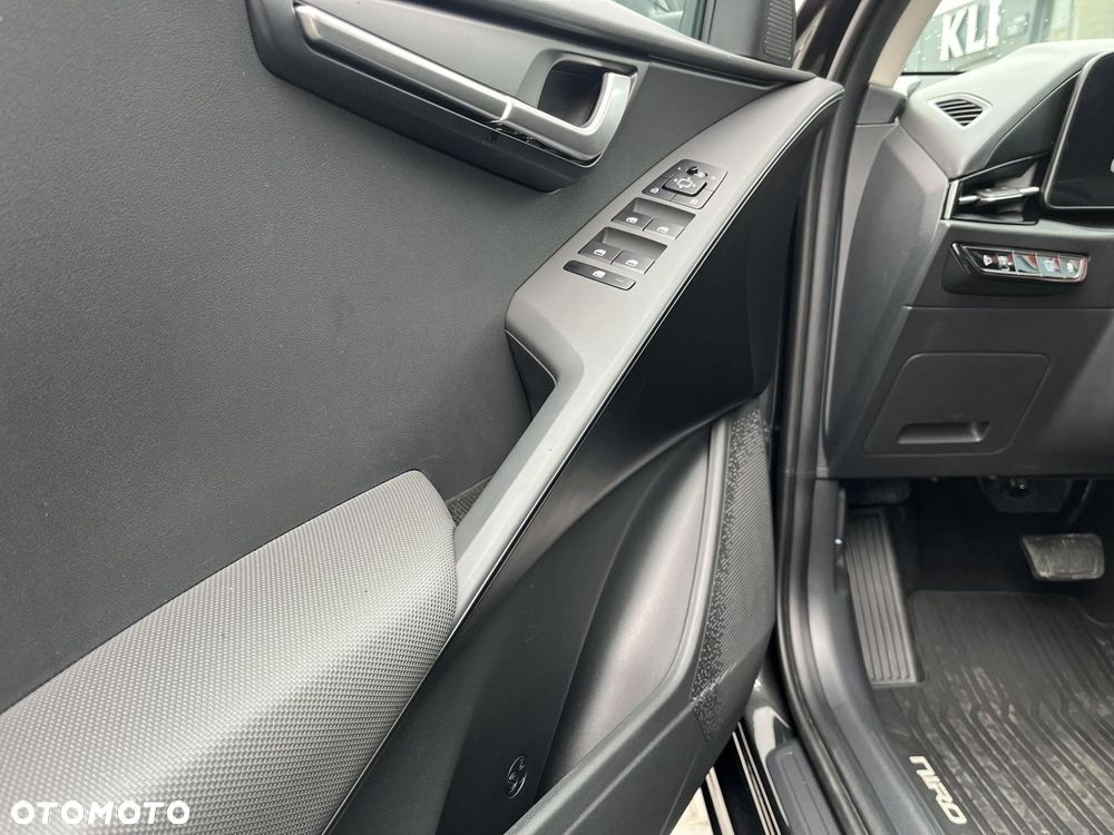 Kia Niro 1.6 GDI Hybrid M - 10