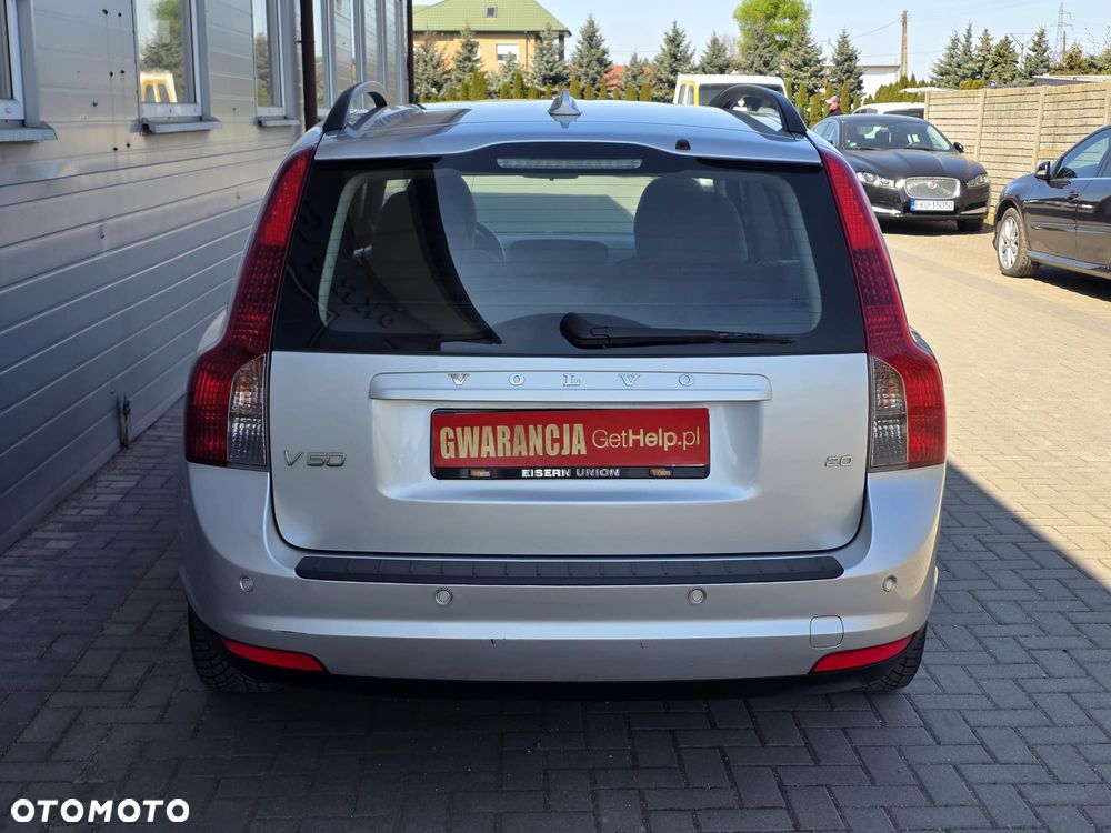 Volvo V50 2.0 Momentum - 13