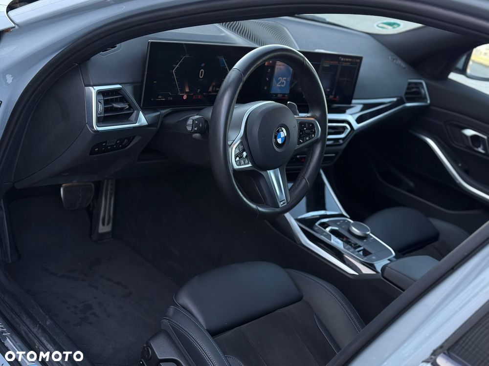 BMW Seria 3 320d xDrive - 29