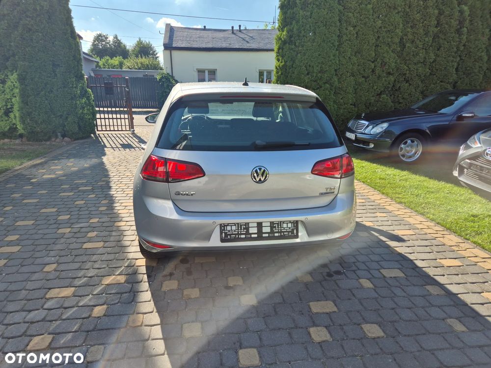 Volkswagen Golf 1.0 TSI BlueMotion Comfortline - 5