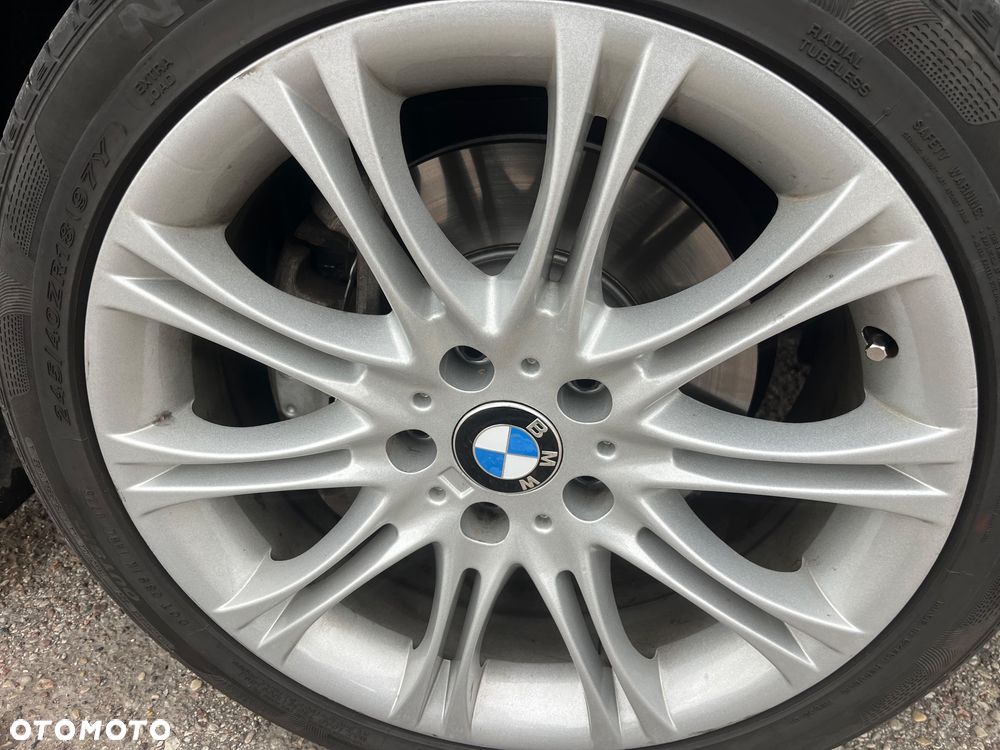 BMW Seria 5 525d xDrive - 31