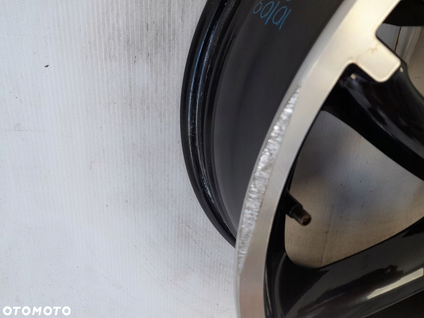 Felga aluminiowa MINI 6795173 4X100 17 ET48 - 2
