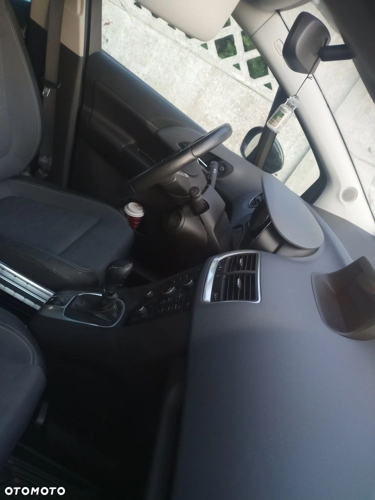 Opel Meriva 1.7 CDTI Automatik Innovation - 4