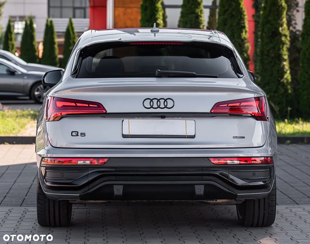 Audi Q5 Sportback 50 TFSIe quattro S tronic S line - 11
