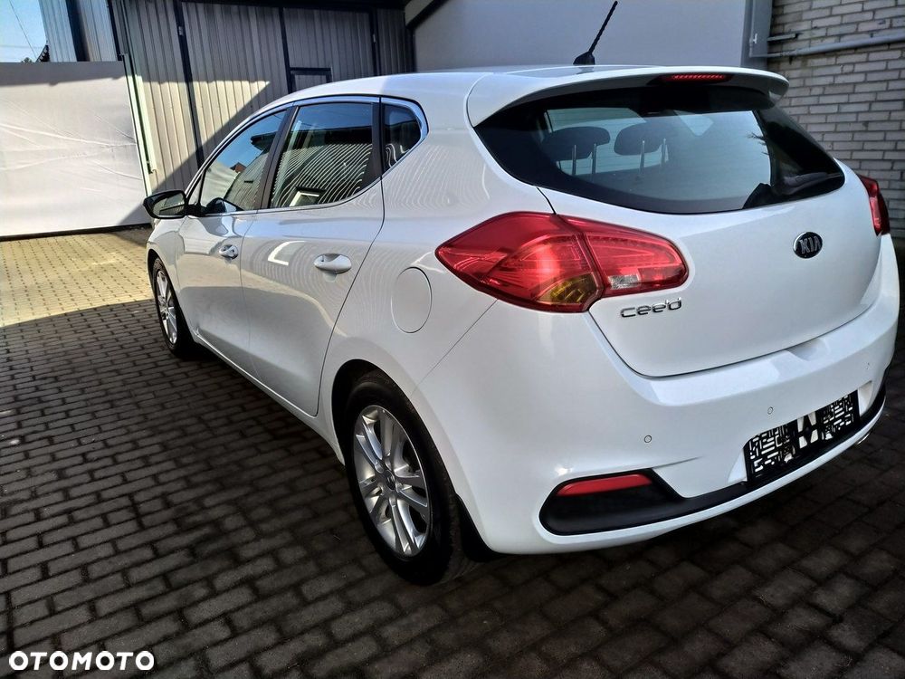 Kia Ceed - 5