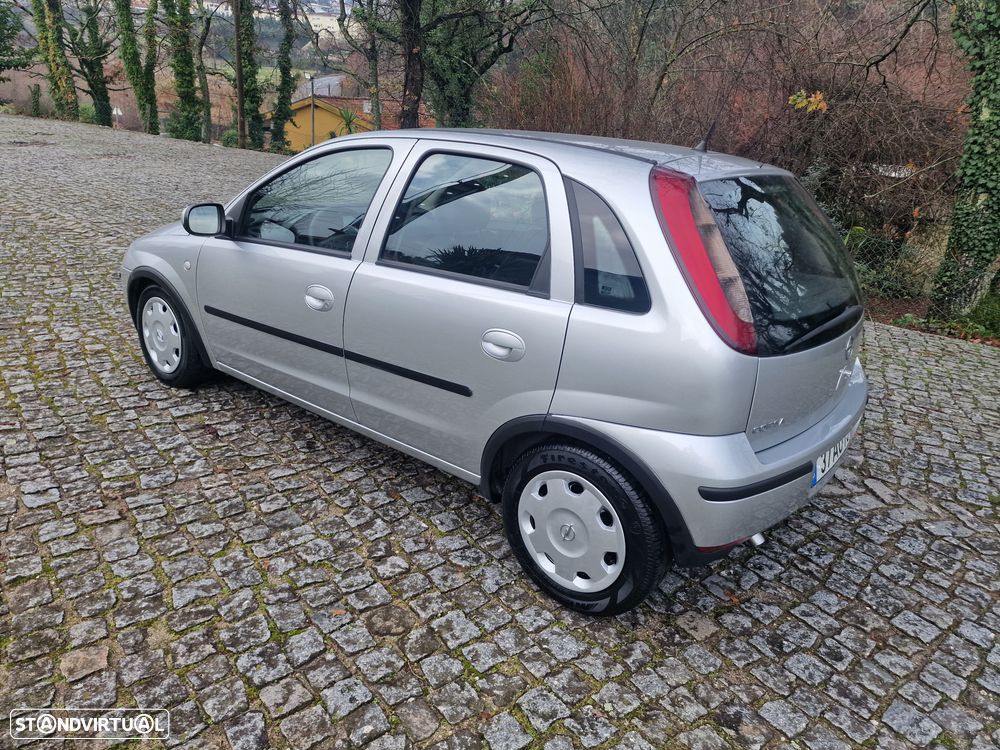 Opel Corsa 1.3 CDTI Enjoy - 2
