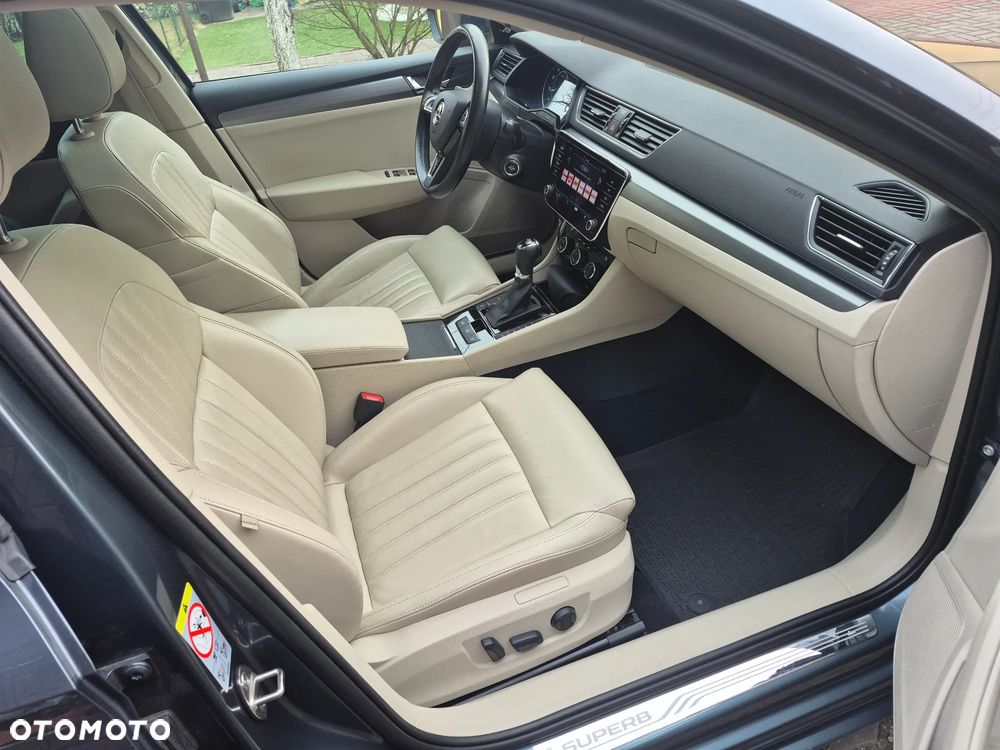 Skoda Superb 1.8 TSI Style DSG - 10