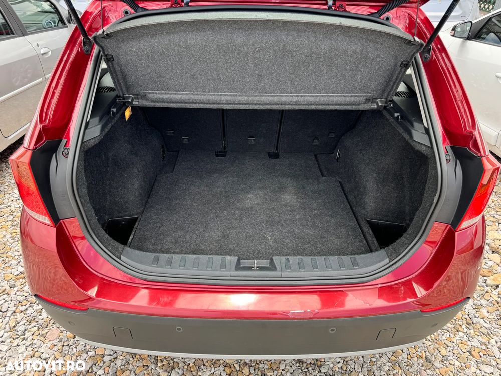 BMW X1 sDrive18d - 28