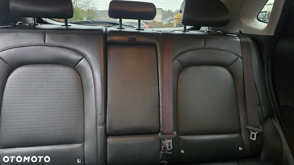 Hyundai Kona 1.6 CRDi DCT Premium - 7