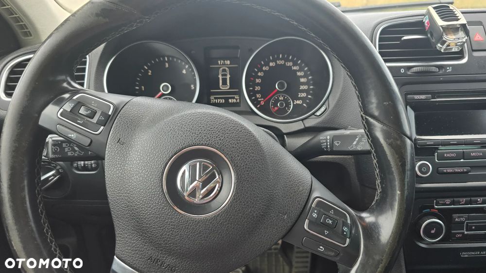 Volkswagen Golf 1.6 TDI DPF BlueMotion Technology Comfortline - 7