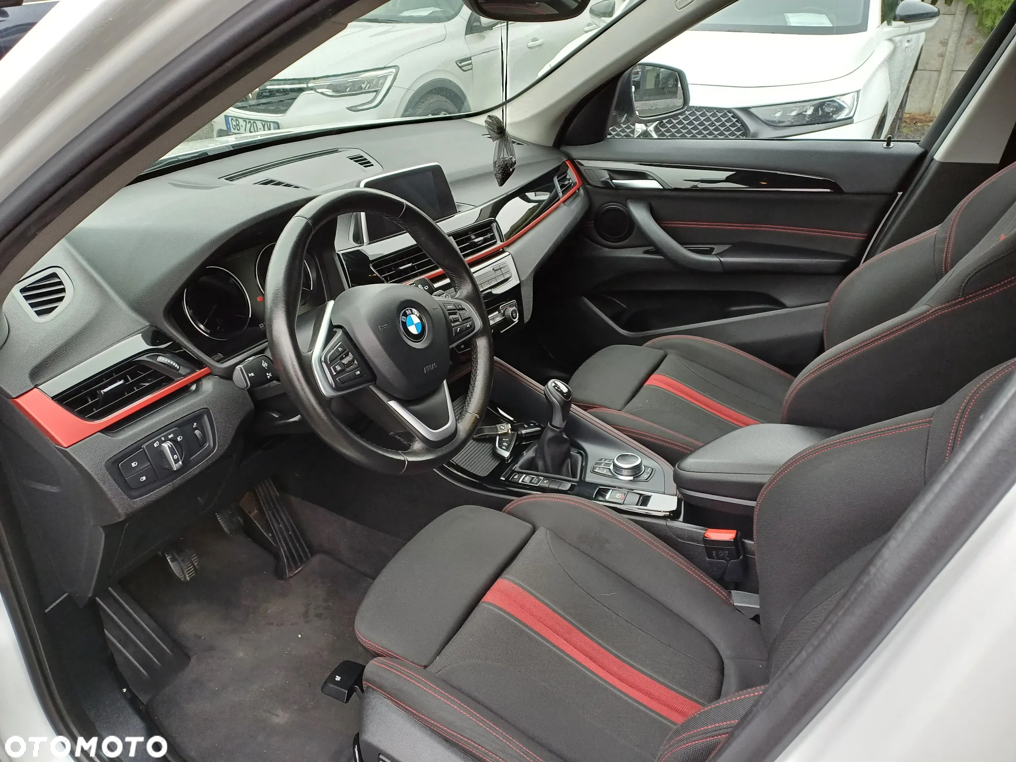 BMW X1 sDrive16d Sport Line - 15