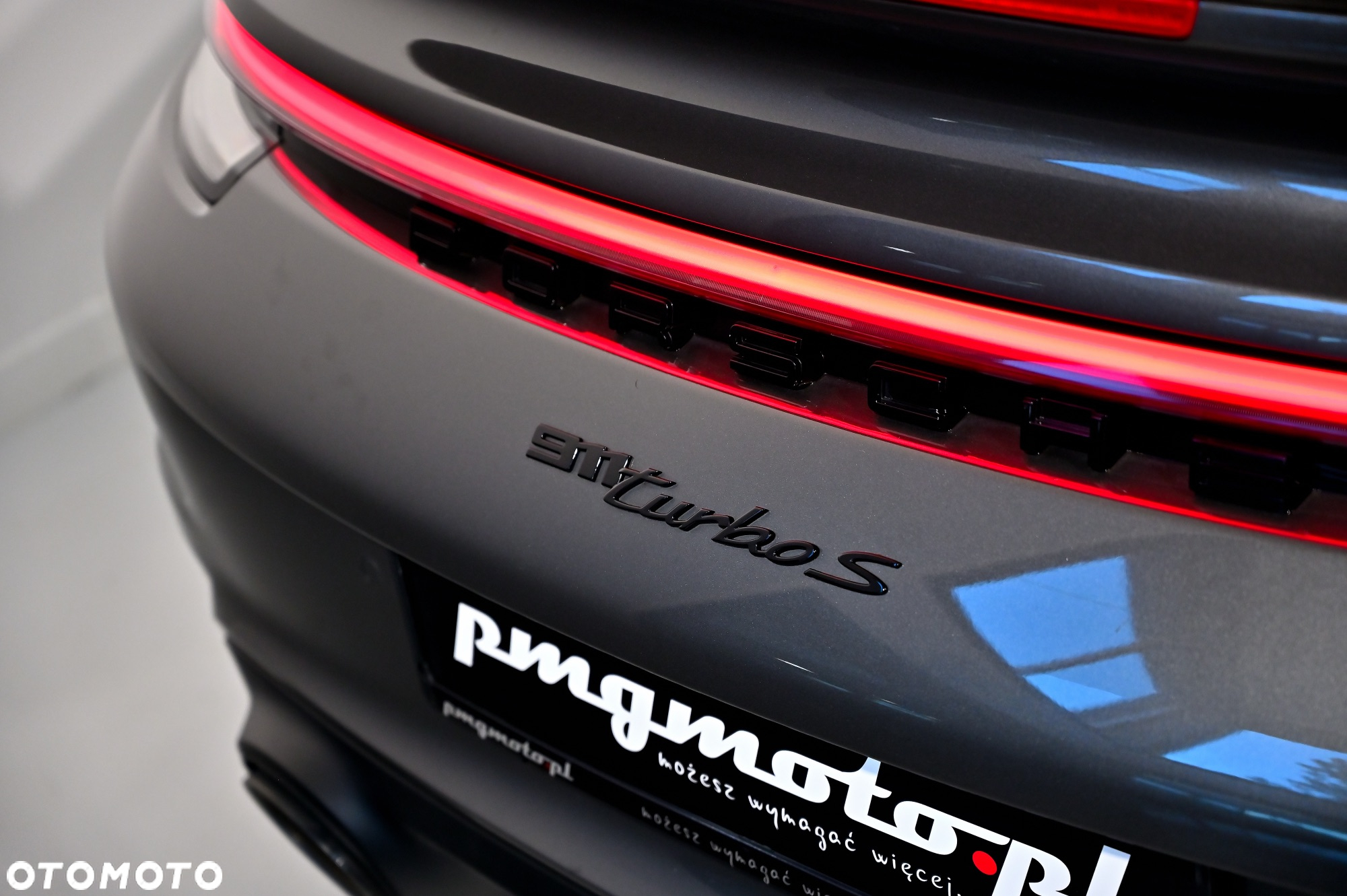 Porsche 911 Turbo S - 15