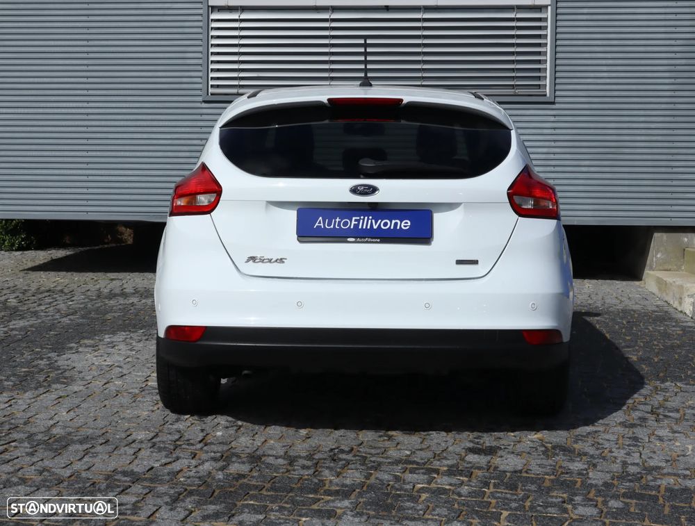 Ford Focus 1.0 EcoBoost Titanium - 14
