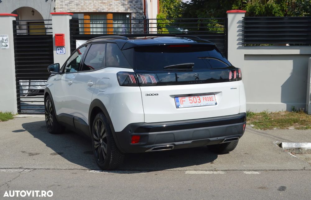 Peugeot 3008 Plug-In Hybrid 225 e-EAT8 GT - 36