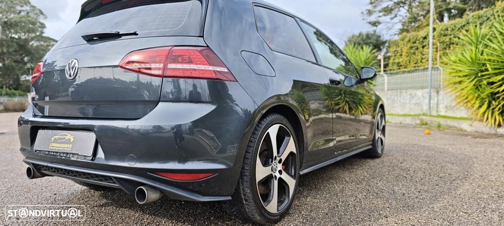 VW Golf 2.0 TSi GTi - 9