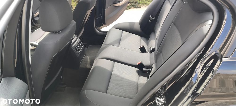 BMW Seria 3 - 11