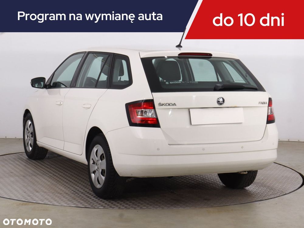 Skoda Fabia - 6