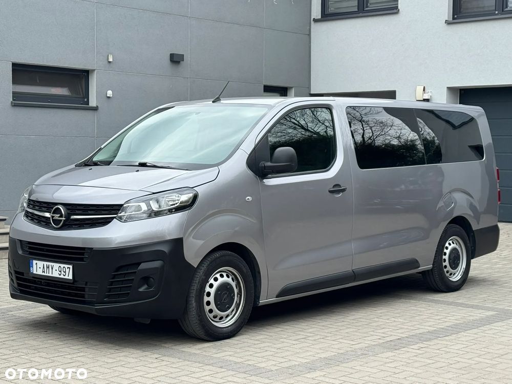 Opel Vivaro - 8