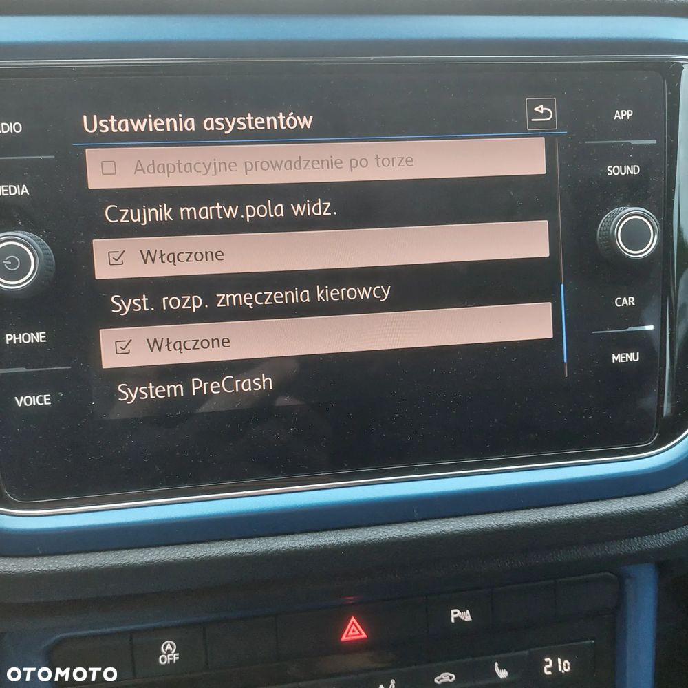Volkswagen T-Roc 1.5 TSI ACT Premium - 24