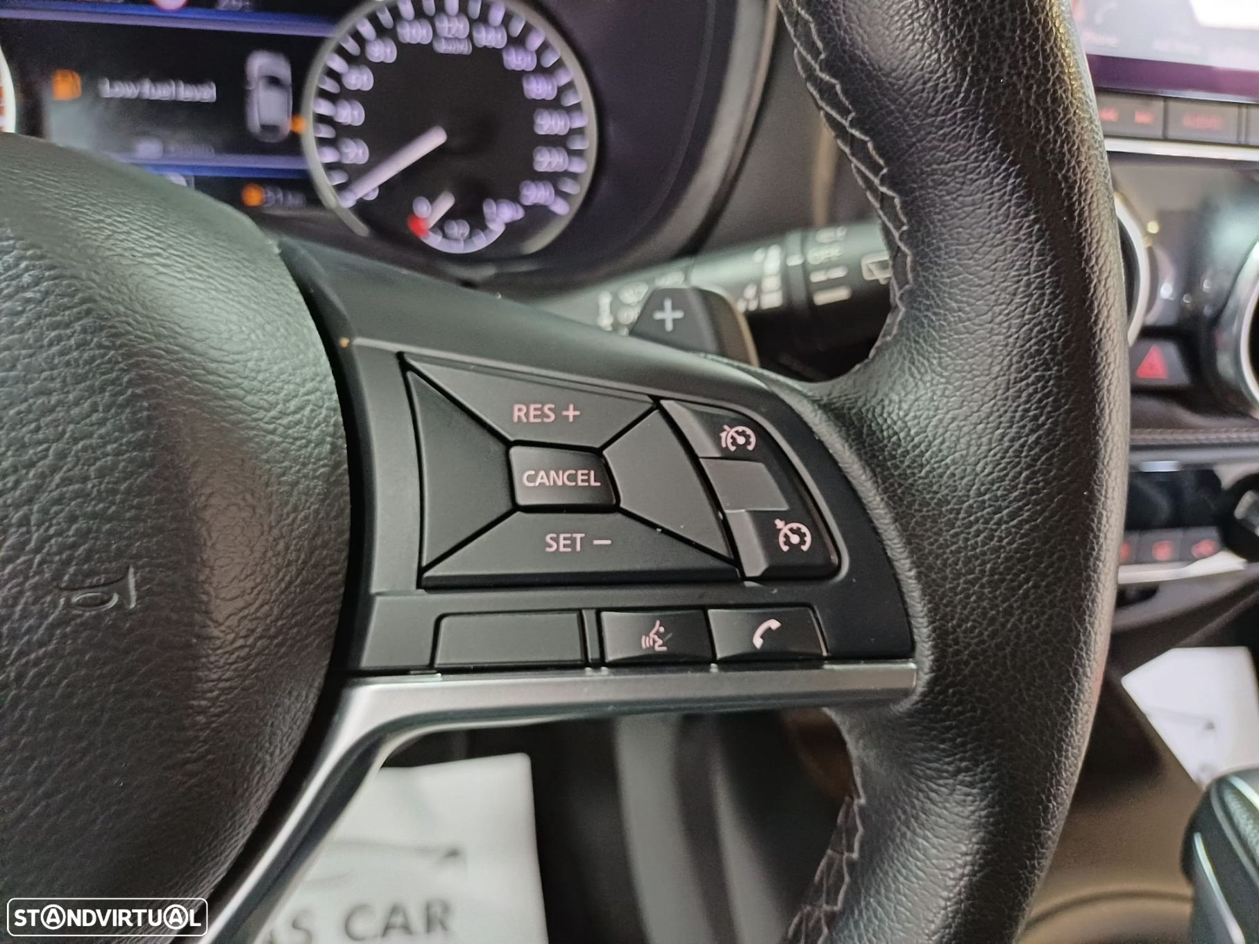 Nissan Juke 1.0 DIG-T N-Connecta DCT - 16