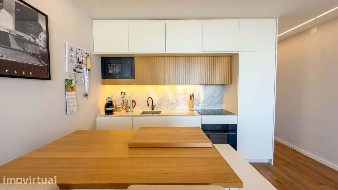 Apartamento T1+1 com Vista Mar em Vilamoura – Localização Premium junt - Grande imagem: 3/20