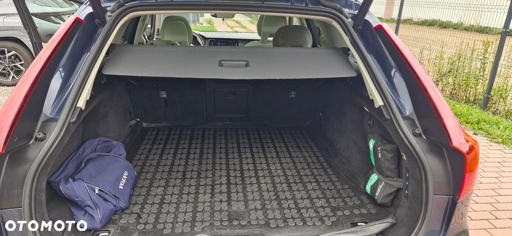 Volvo V90 Cross Country D5 AWD Geartronic Pro - 6