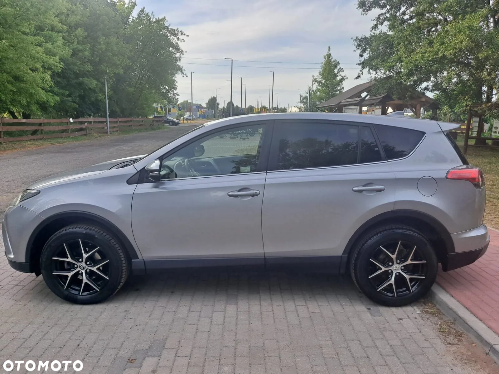 Toyota RAV4 2.0 D-4D Prestige 4x2 - 2