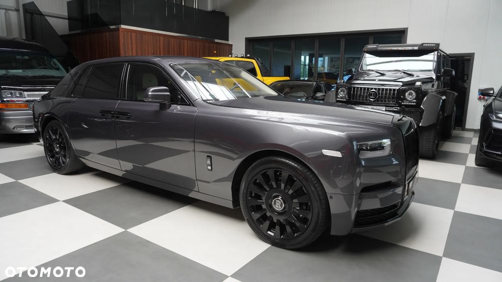 Rolls-Royce Phantom Standard - 14