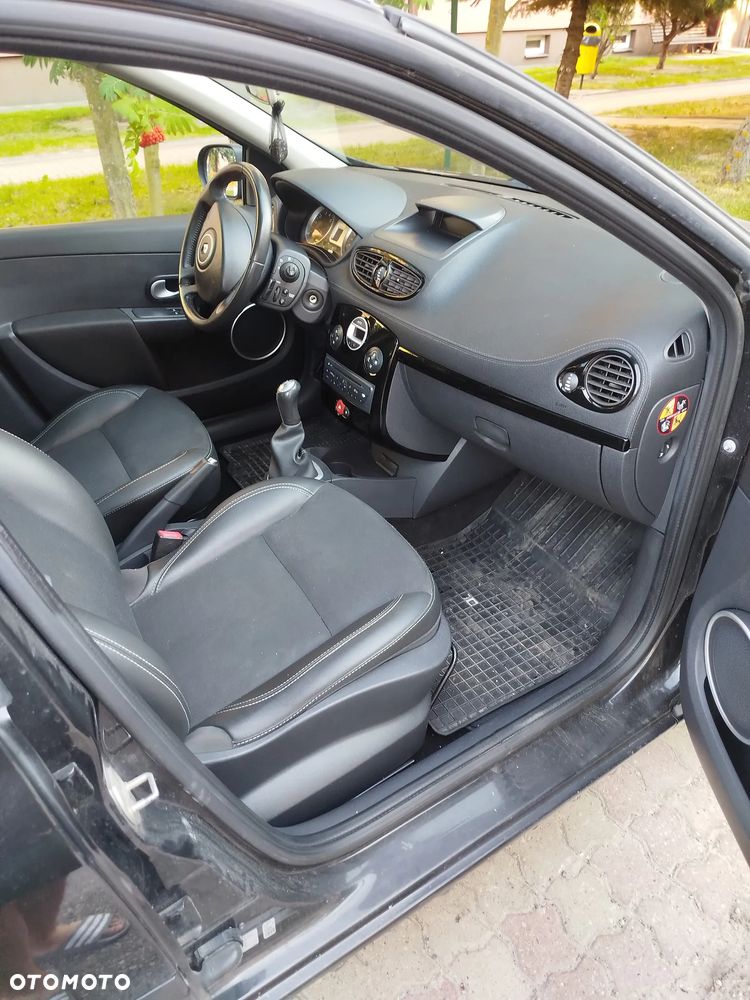 Renault Clio 1.2 16V TCE Night&Day - 5