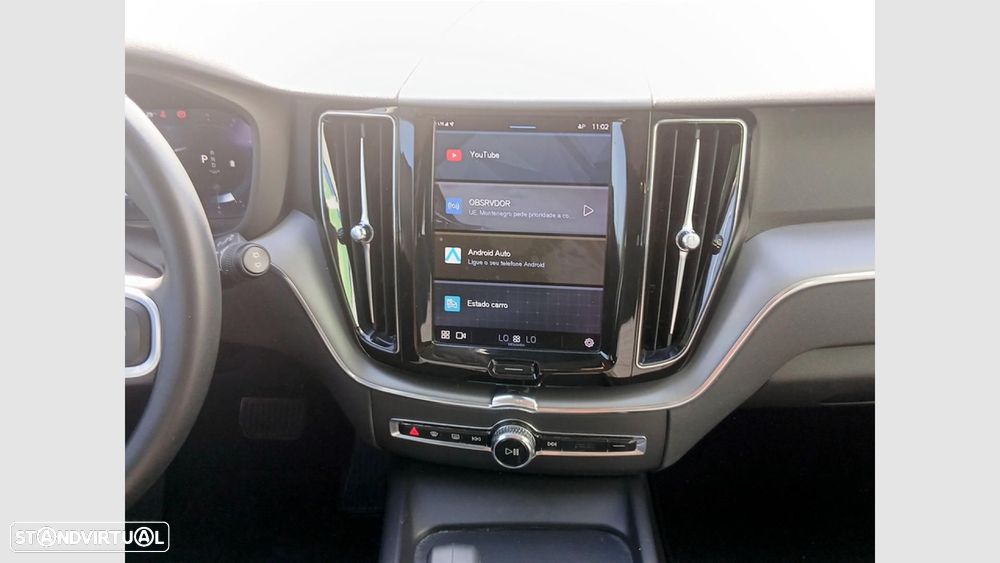 Volvo XC 60 2.0 B4 Momentum Plus - 20