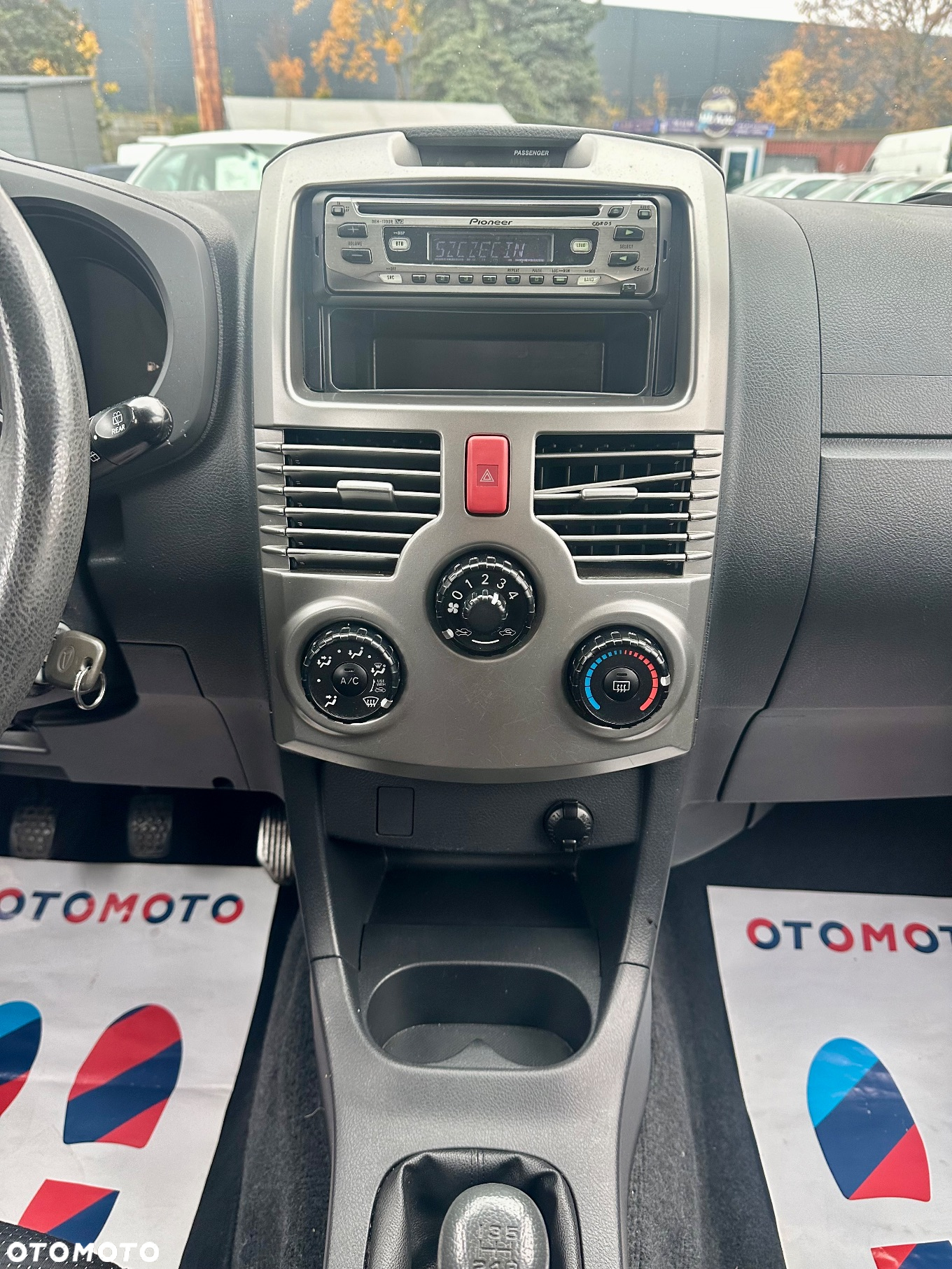 Daihatsu Terios 2WD Top - 18