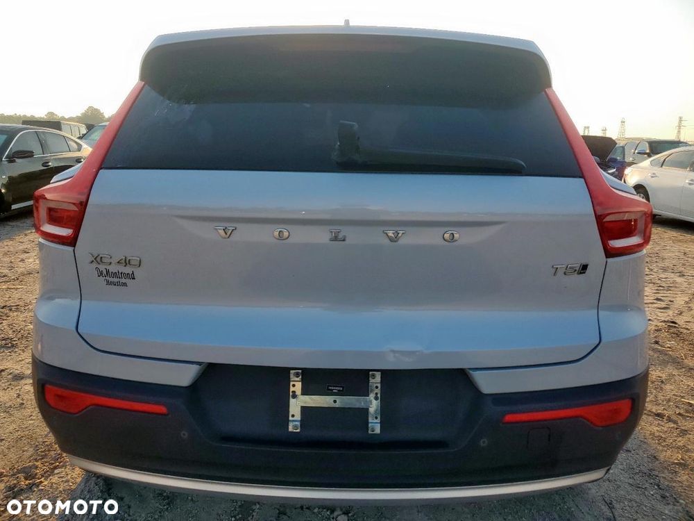 Volvo XC 40 T5 AWD Geartronic Inscription - 6