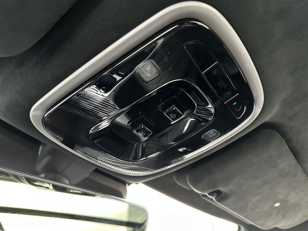 Omoda 9 1.5 Super Hybrid Exclusive AWD - 30