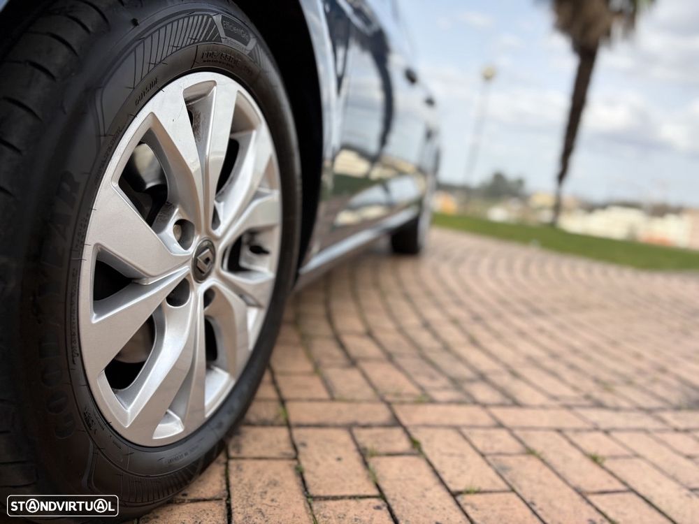 Renault Mégane Sport Tourer BLUE dCi 115 LIMITED - 6